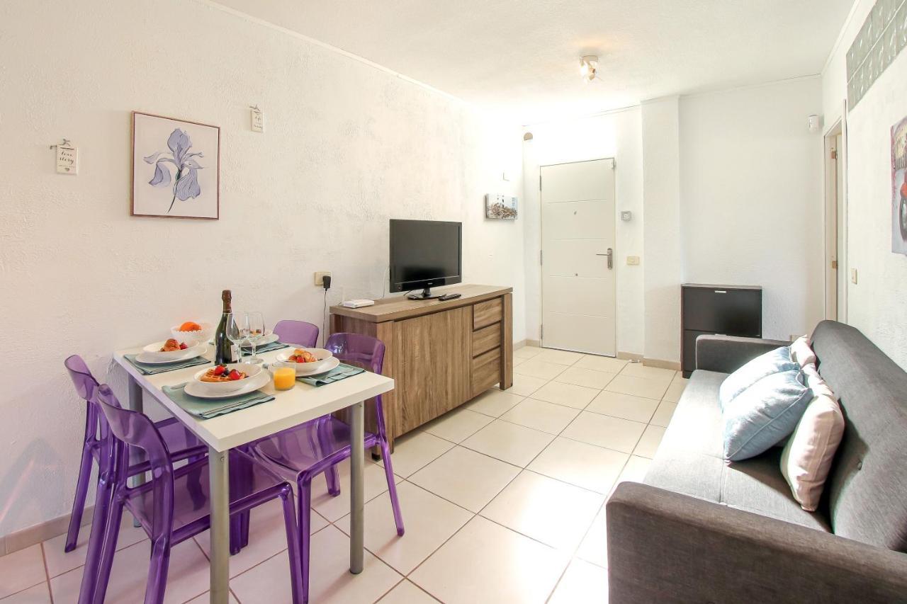 Nice 2 Bedroom Flat With Big Pools And Big Terrace Parque Don Jose, 313 กอสตา เดล ซิเลนซิโอ ภายนอก รูปภาพ