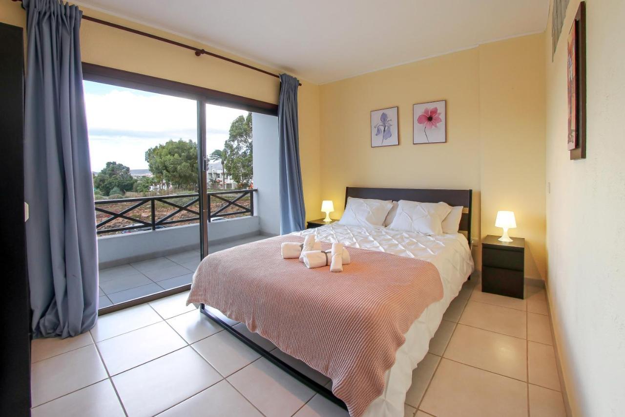 Nice 2 Bedroom Flat With Big Pools And Big Terrace Parque Don Jose, 313 กอสตา เดล ซิเลนซิโอ ภายนอก รูปภาพ